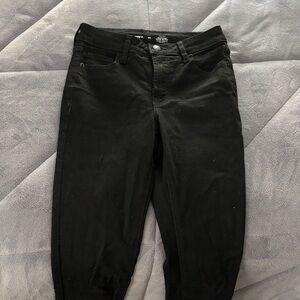 Old Navy Women's Jet Black Skinny Jeans